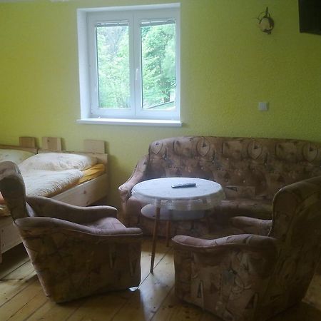 Penzion Apartmany Becov Bečov nad Teplou Chambre photo