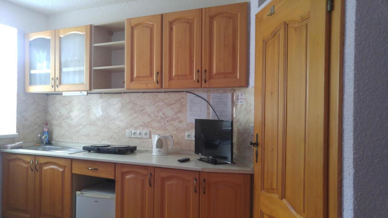 Penzion Apartmany Becov Bečov nad Teplou Extérieur photo