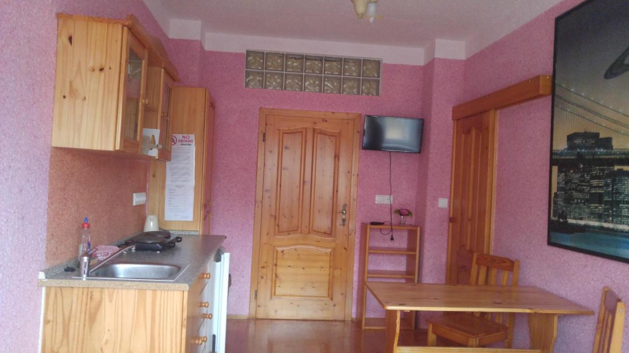 Penzion Apartmany Becov Bečov nad Teplou Extérieur photo
